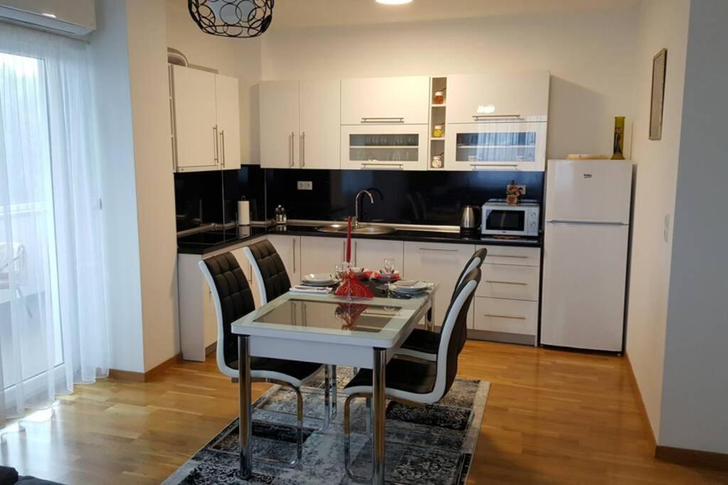 Fantasy Apartment Tuzla Zewnętrze zdjęcie